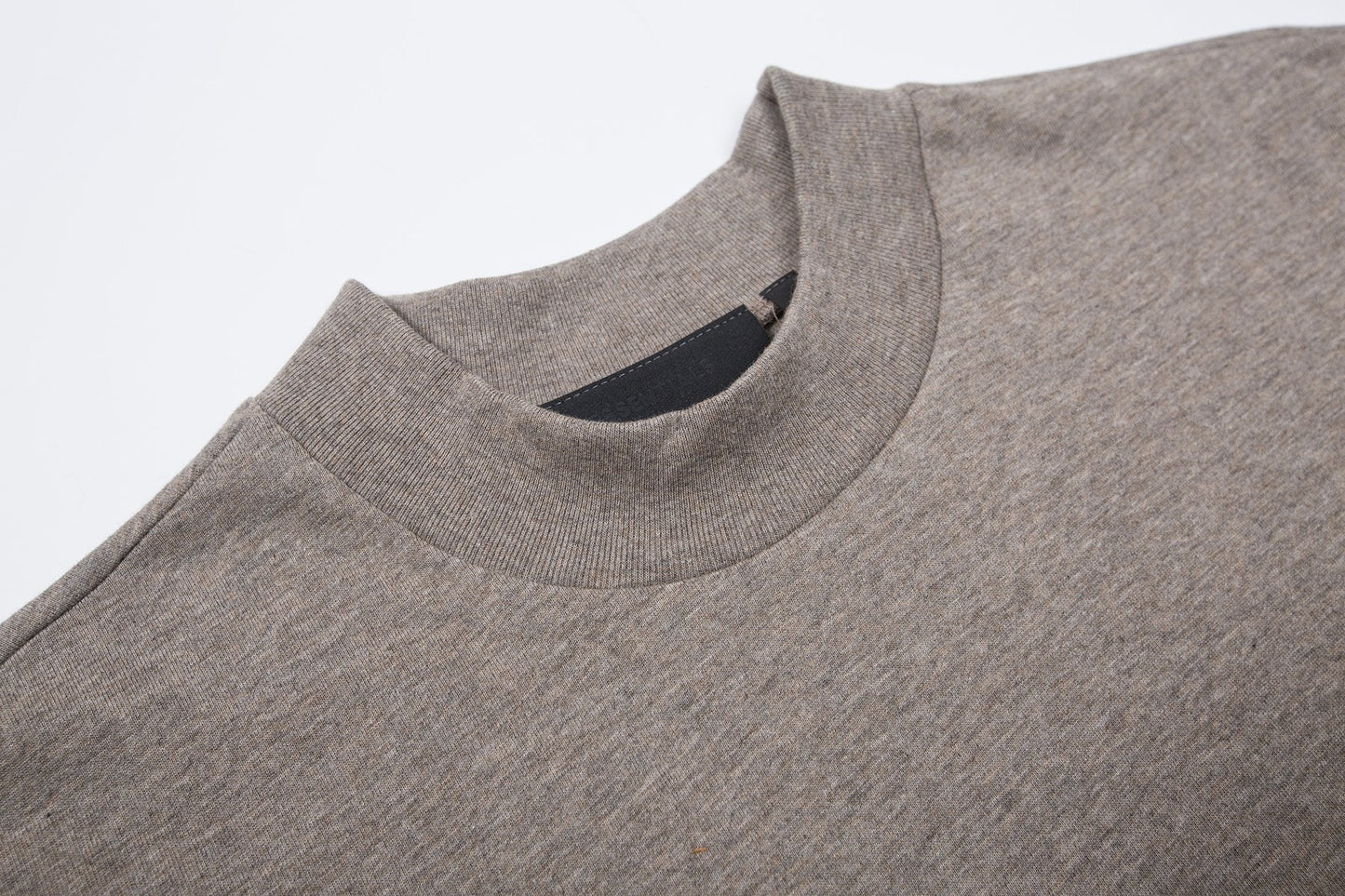 ESSENTIALS Fear of God Chest Graphic Short-Sleeve T-Shirt — detail