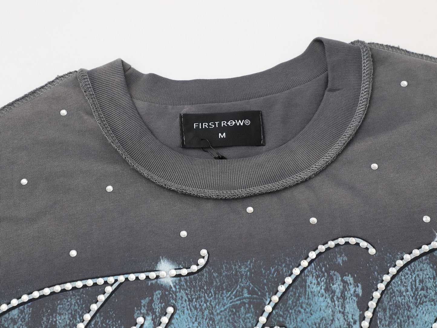 FIRST ROW Lost Utopia Unearth Cropped Graphic T-Shirt — neck_label