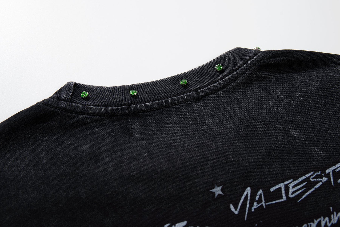 MAJESTIK New York Skull Graphic Sleeveless T-Shirt — detail