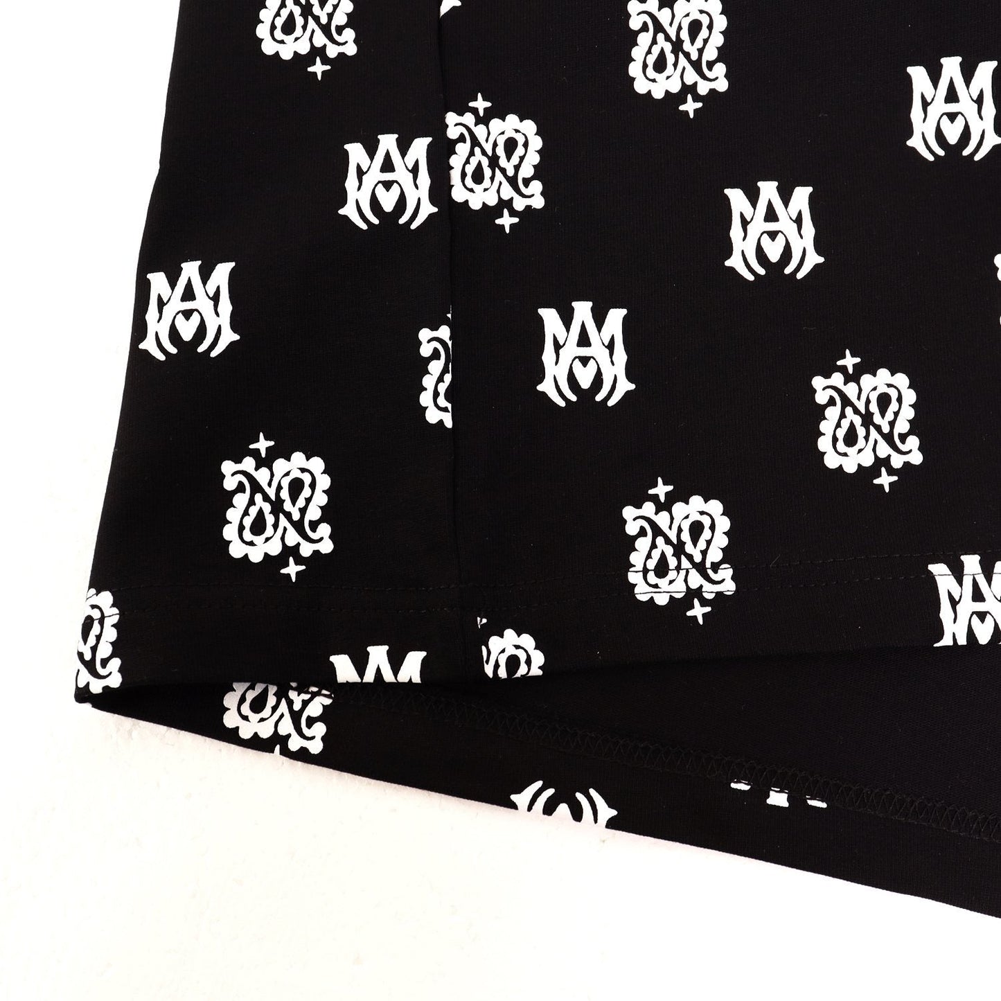 AMIRI Ornamental All-Over Graphic Short-Sleeve T-Shirt — detail