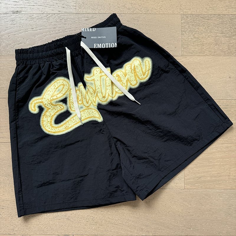 MIXED EMOTION Angel Graphic Zip Shirt & Shorts Set — detail
