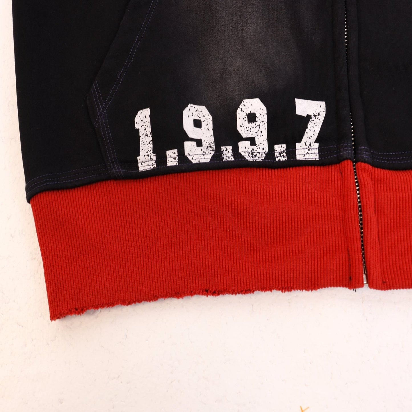 VALE USA Guardian Graphic Zip-Up Hoodie — detail