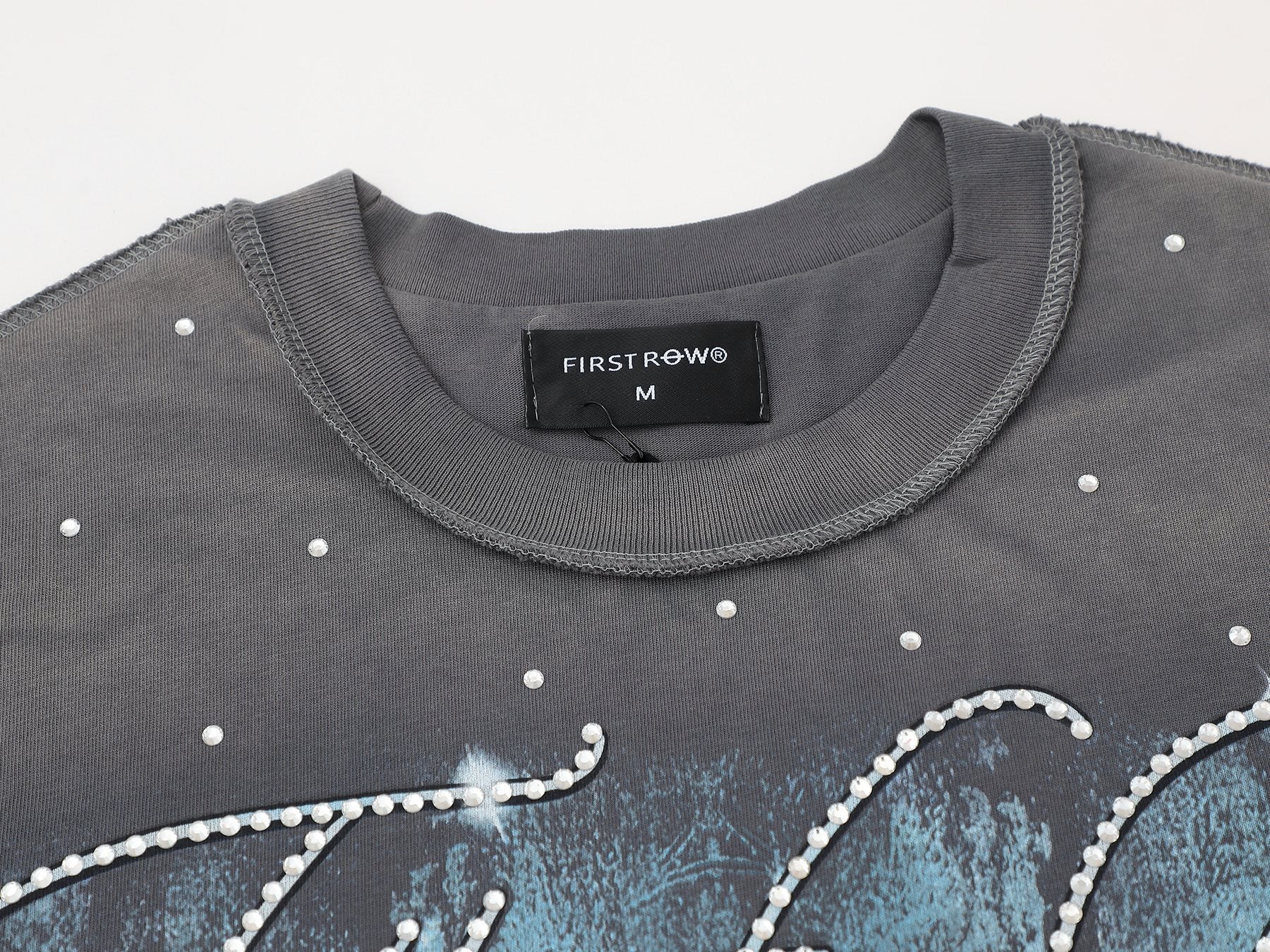 FIRST ROW Lost Utopia Unearth Cropped Graphic T-Shirt — neck_label