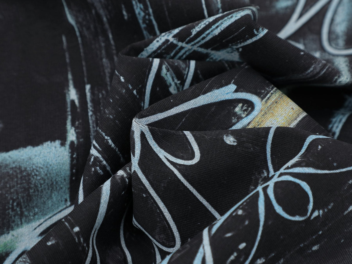 FIRST ROW Lost Utopia Unearth Cropped Graphic T-Shirt — detail