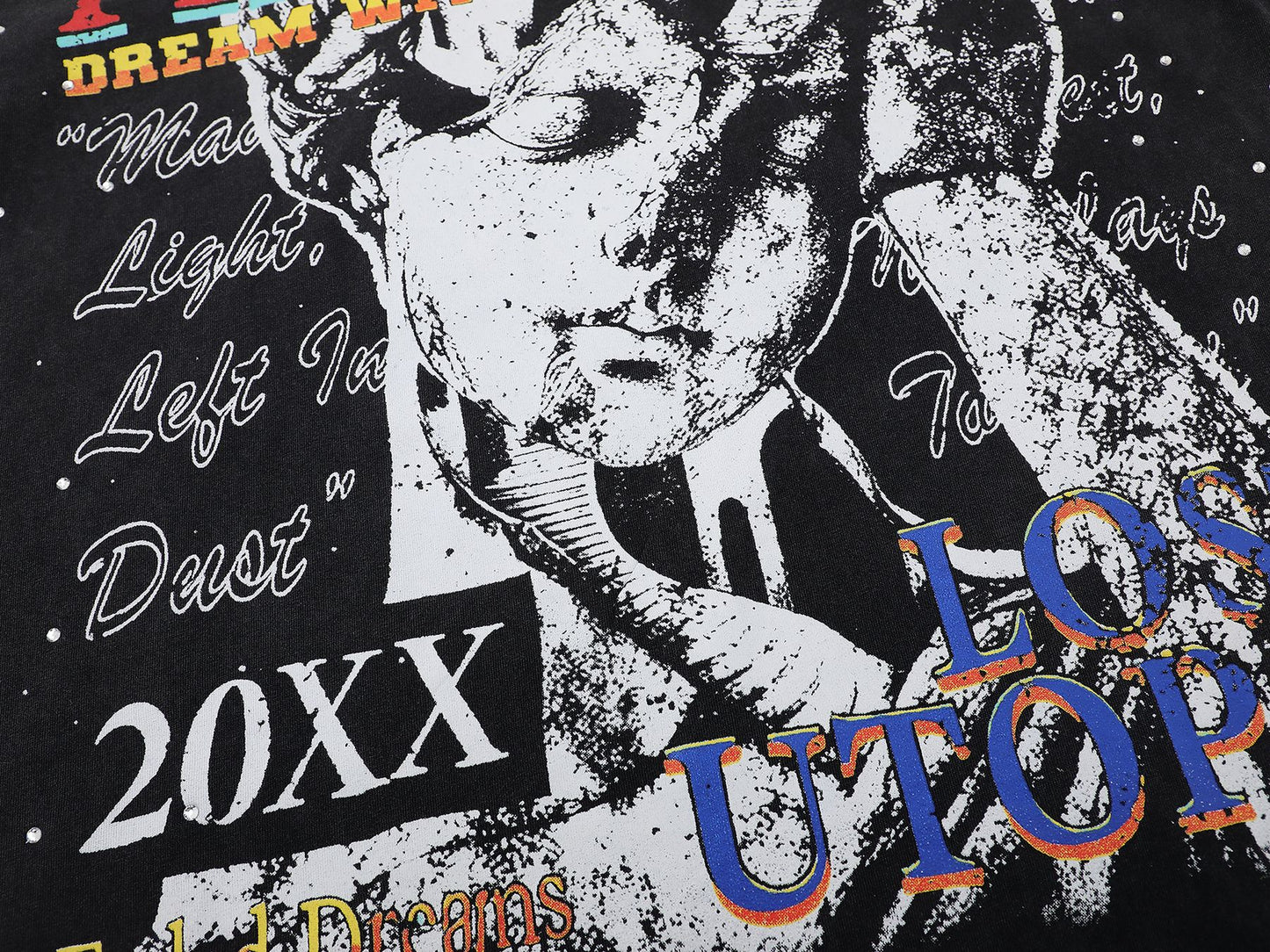 FIRST ROW Lost Utopia Illusion Cropped Graphic T-Shirt — detail