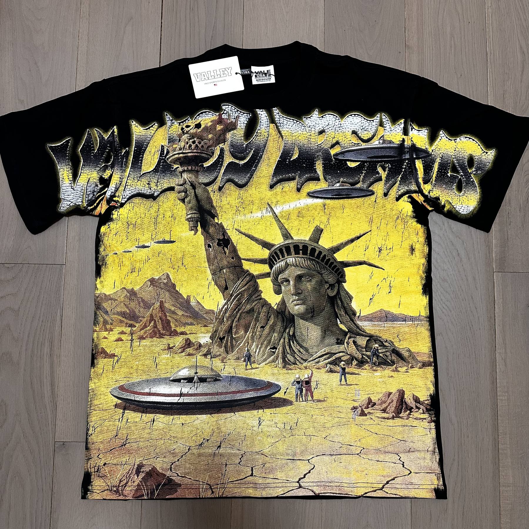 VALE USA Liberty UFO Graphic T-Shirt — front