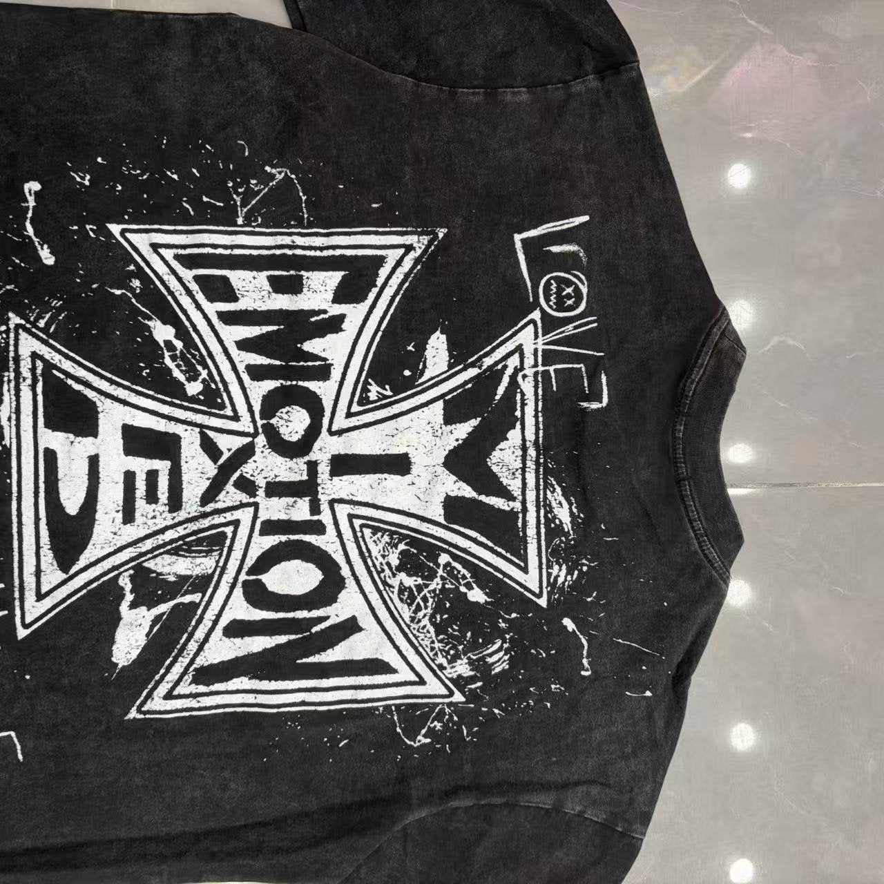 Mixed Emotion Love Hate Dream Graphic T-Shirt — detail