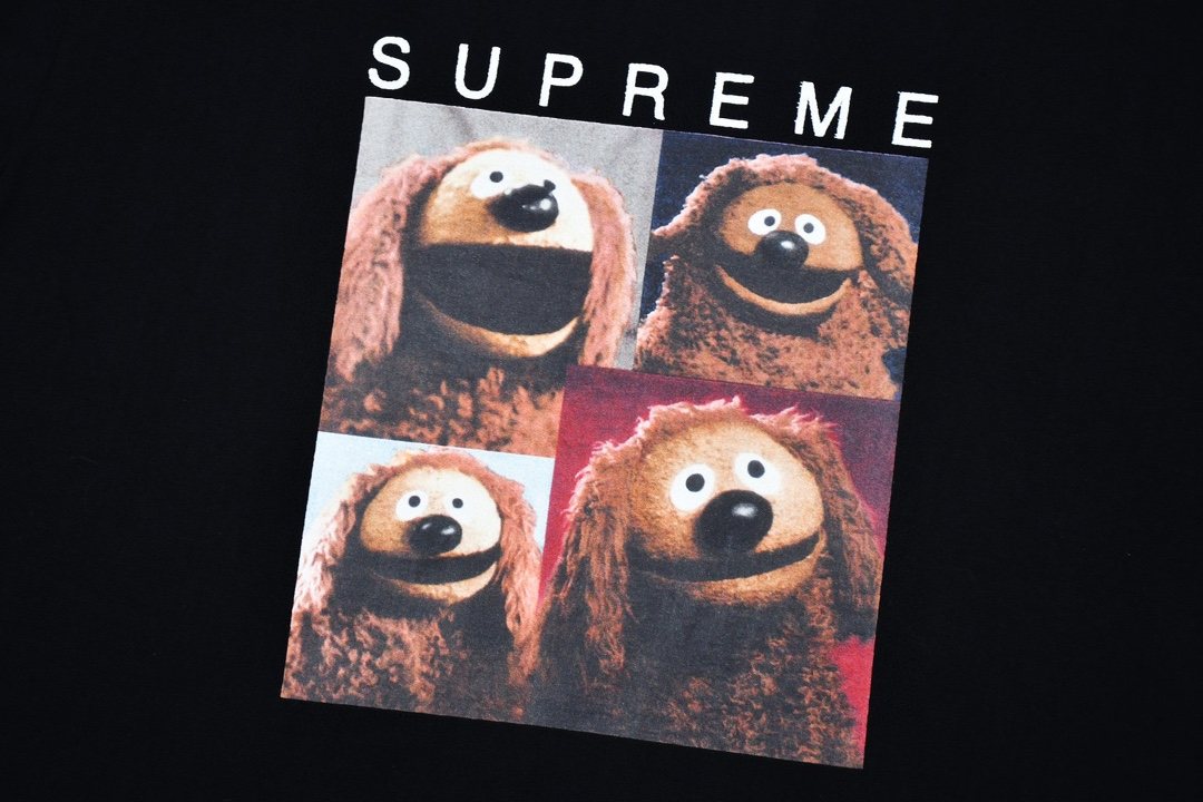 Supreme Anime Graphic Short-Sleeve T-Shirt — detail