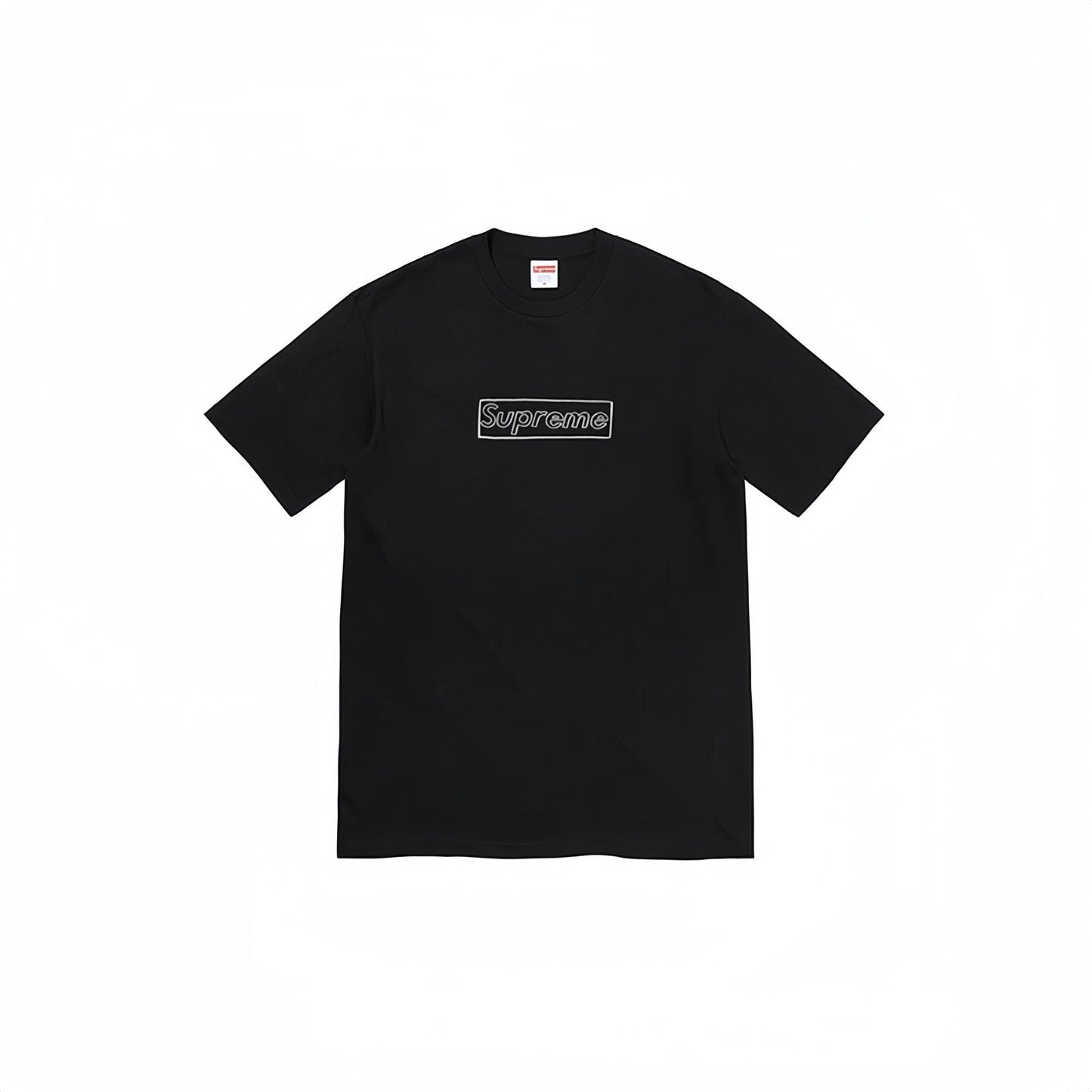 Supreme Chalk Logo Graphic T-Shirt — hero