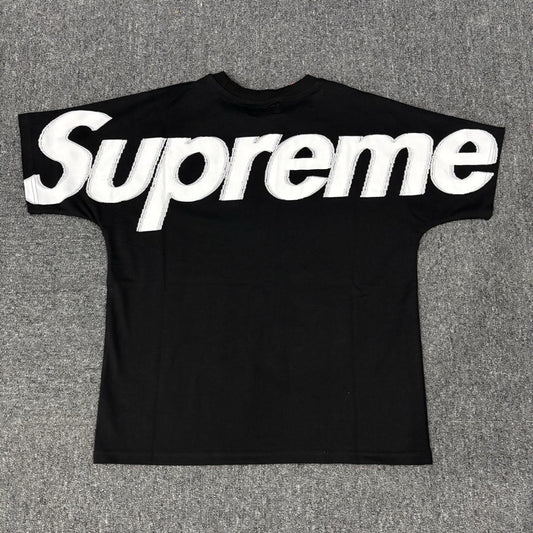Supreme Oversized Wordmark Short-Sleeve T-Shirt — hero