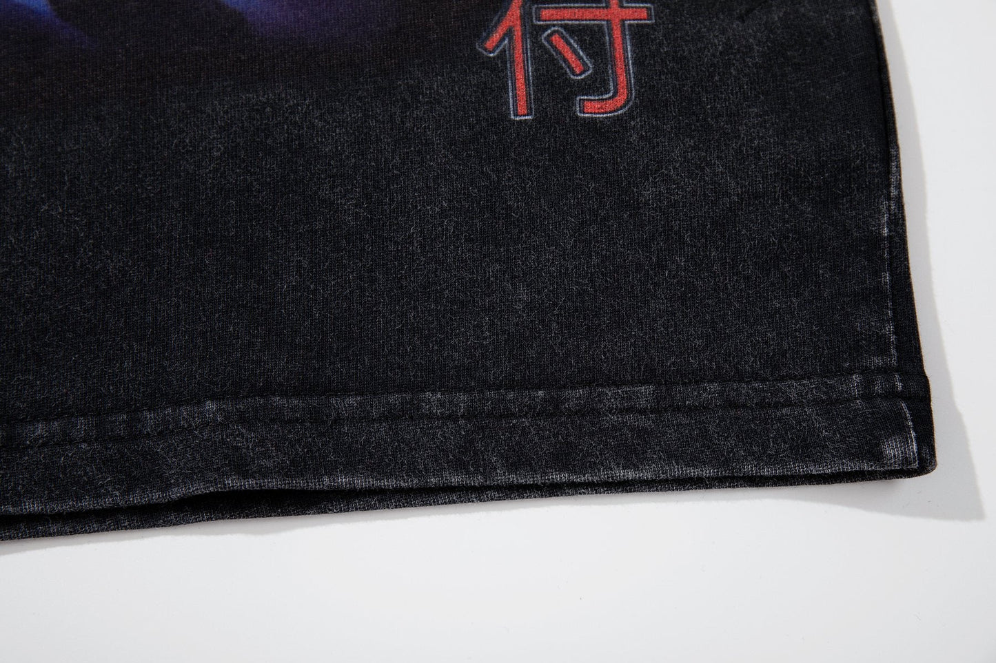MAJESTIK P71 Rhinestone Graphic T-Shirt — detail