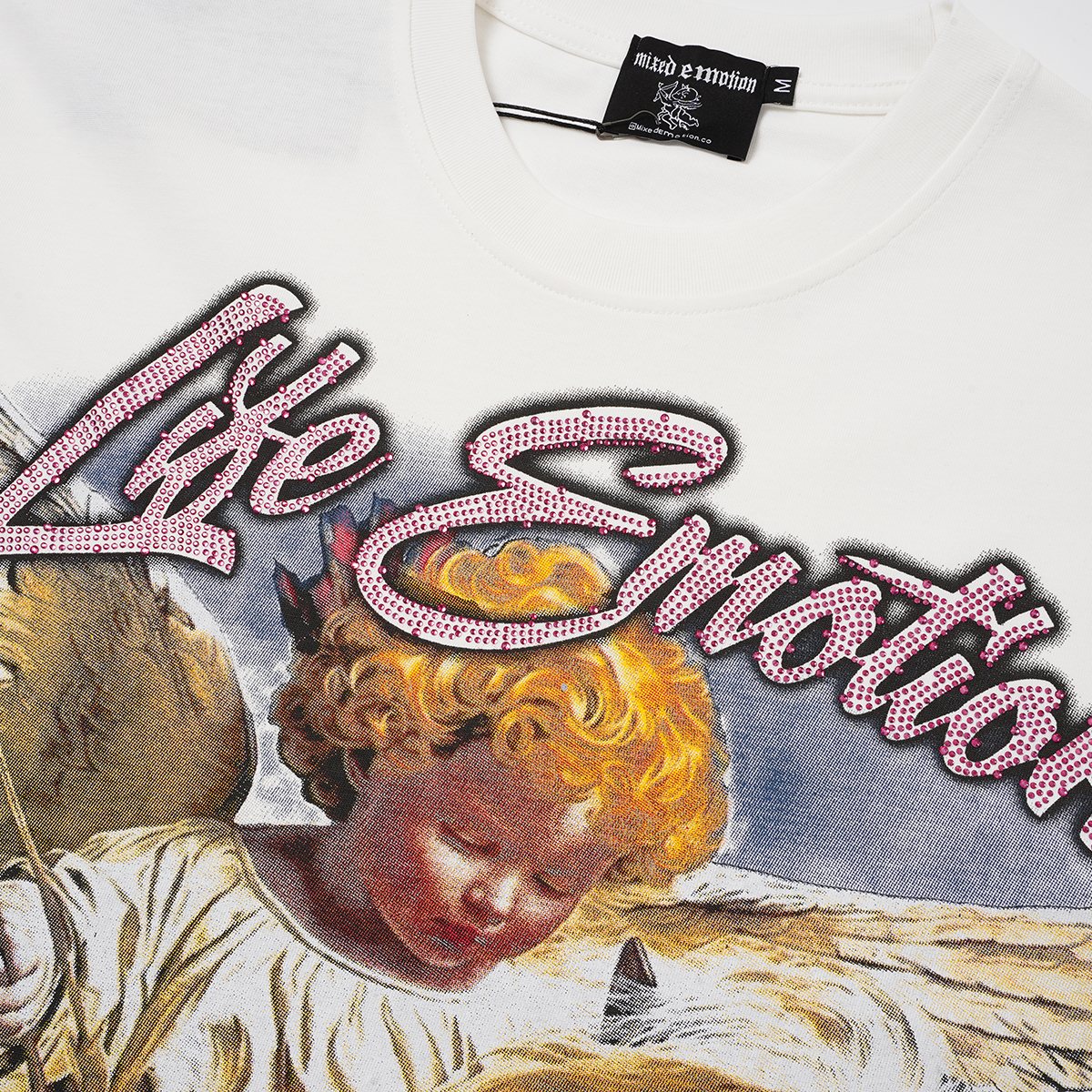 MIXED EMOTION Angel Horse Graphic T-Shirt — detail