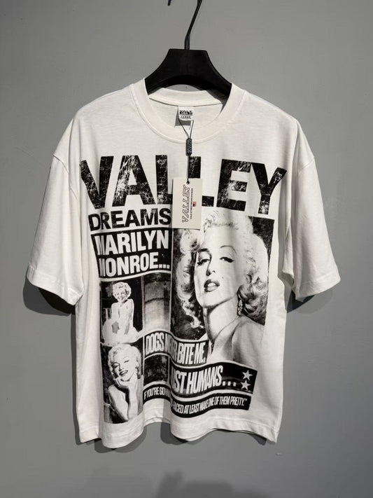 Valley Dreams Marilyn Monroe Portrait Graphic T-Shirt — hero