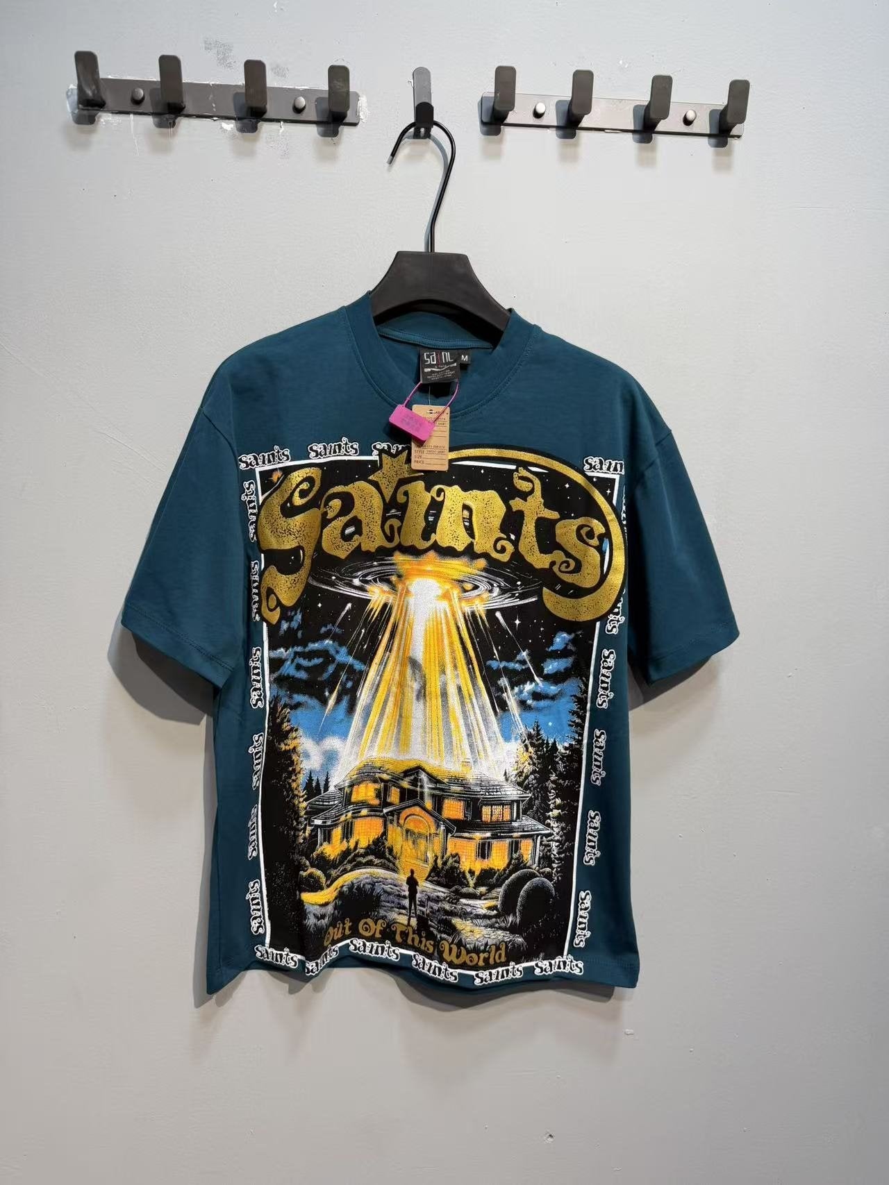 SAINT UFO Alien Graphic Short-Sleeve T-Shirt — front