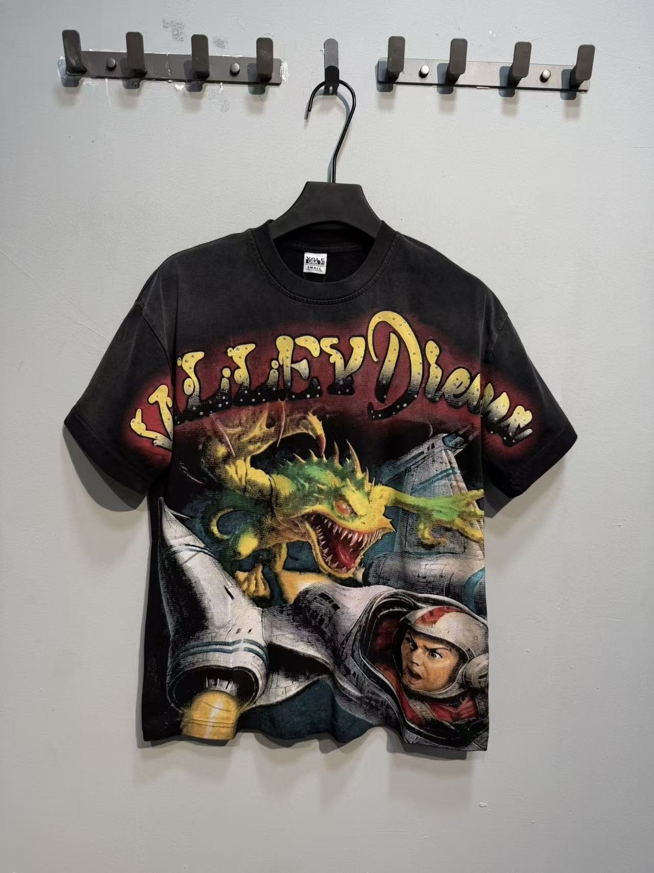 VALLEY Dragon Aircraft Astronaut Graphic T-Shirt — front