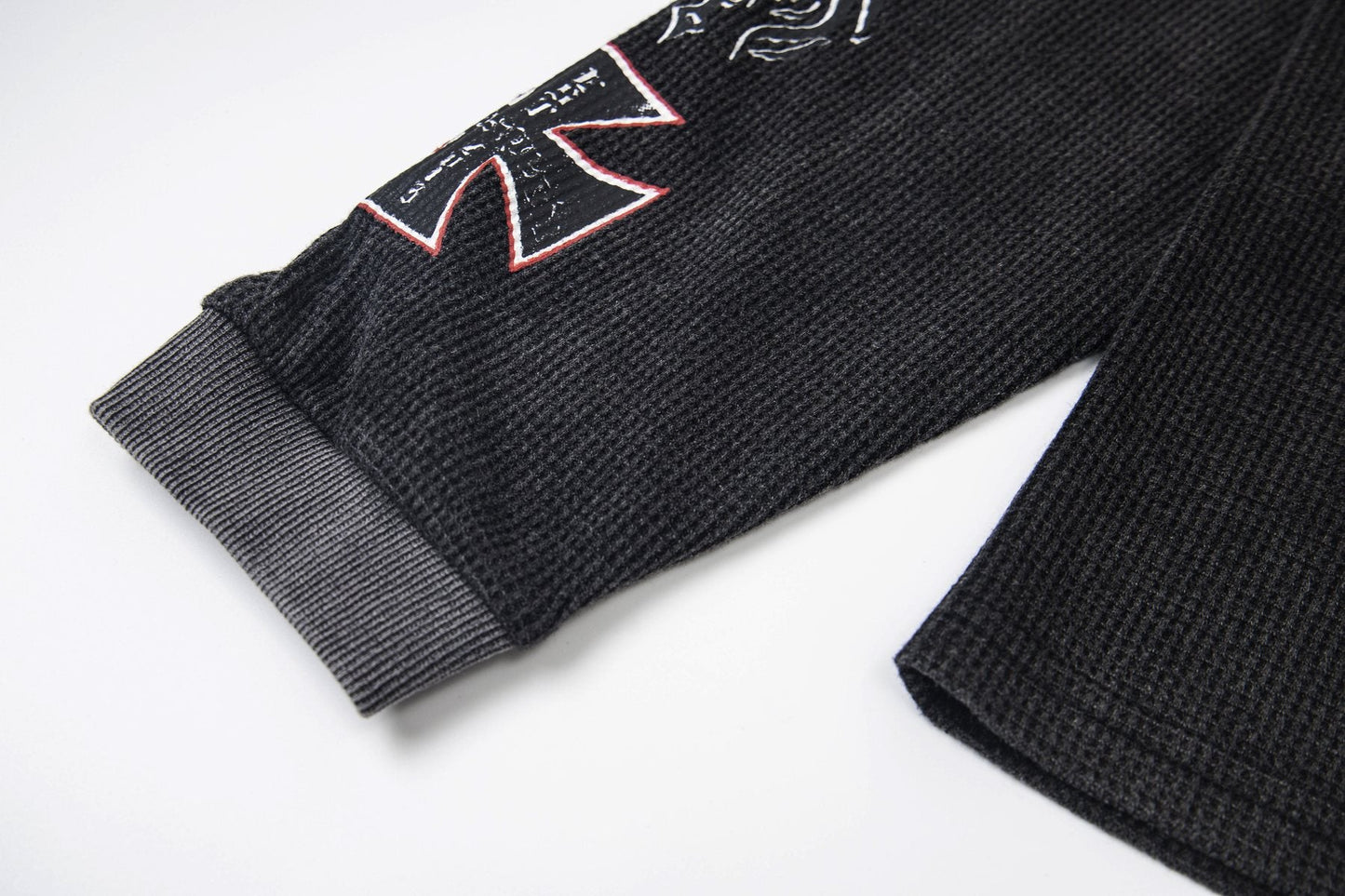 Godspeed Out of Many One Graphic Long-Sleeve T-Shirt — detail