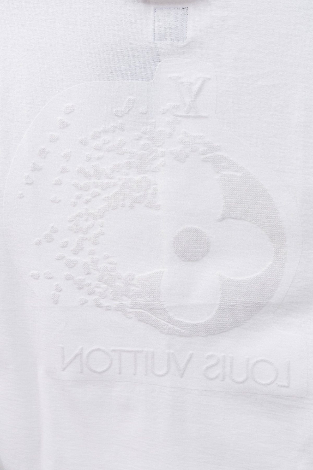 Louis Vuitton*LV Tonal Floral Graphic Short-Sleeve T-Shirt — detail