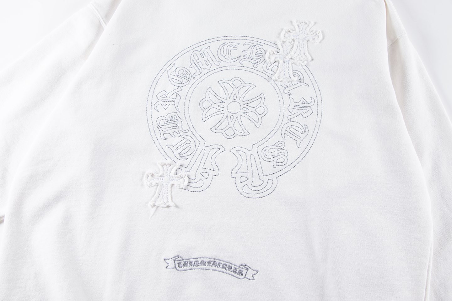 Chrome Hearts Rhinestone Horseshoe Applique Crewneck Sweatshirt — detail