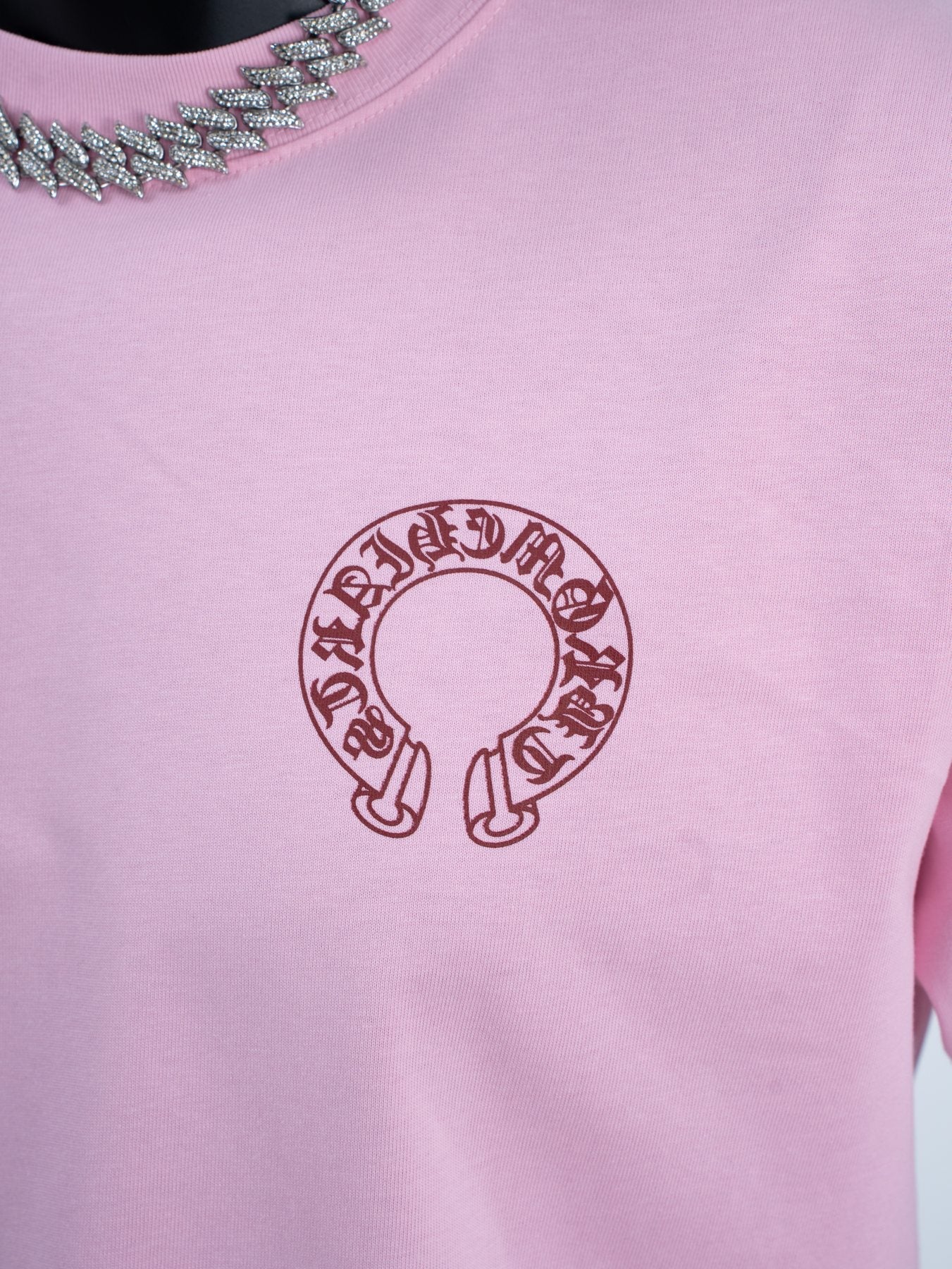 Chrome Hearts Pink Horseshoe Graphic T-Shirt — detail