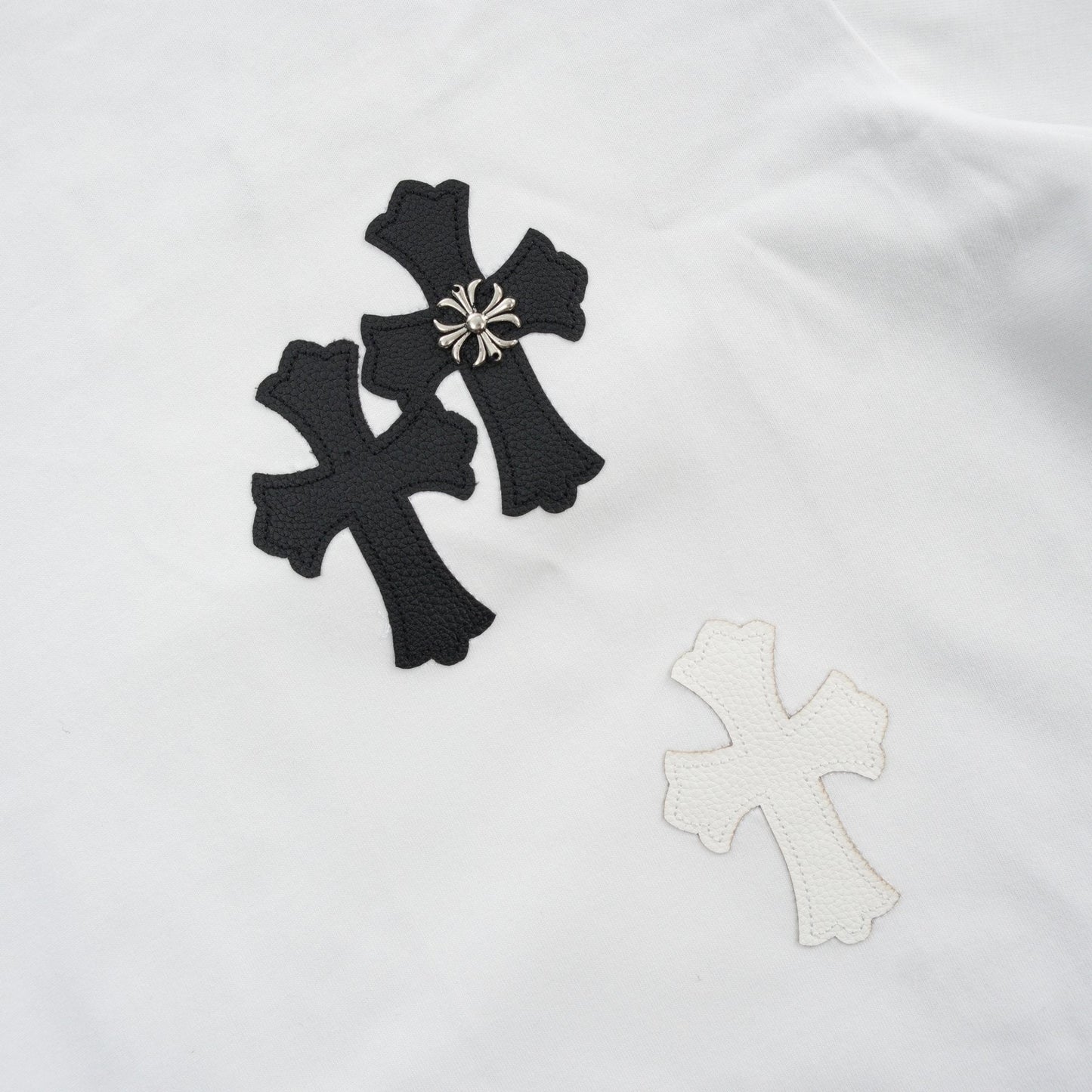 Chrome Hearts Contrast Cross Applique T-Shirt — detail