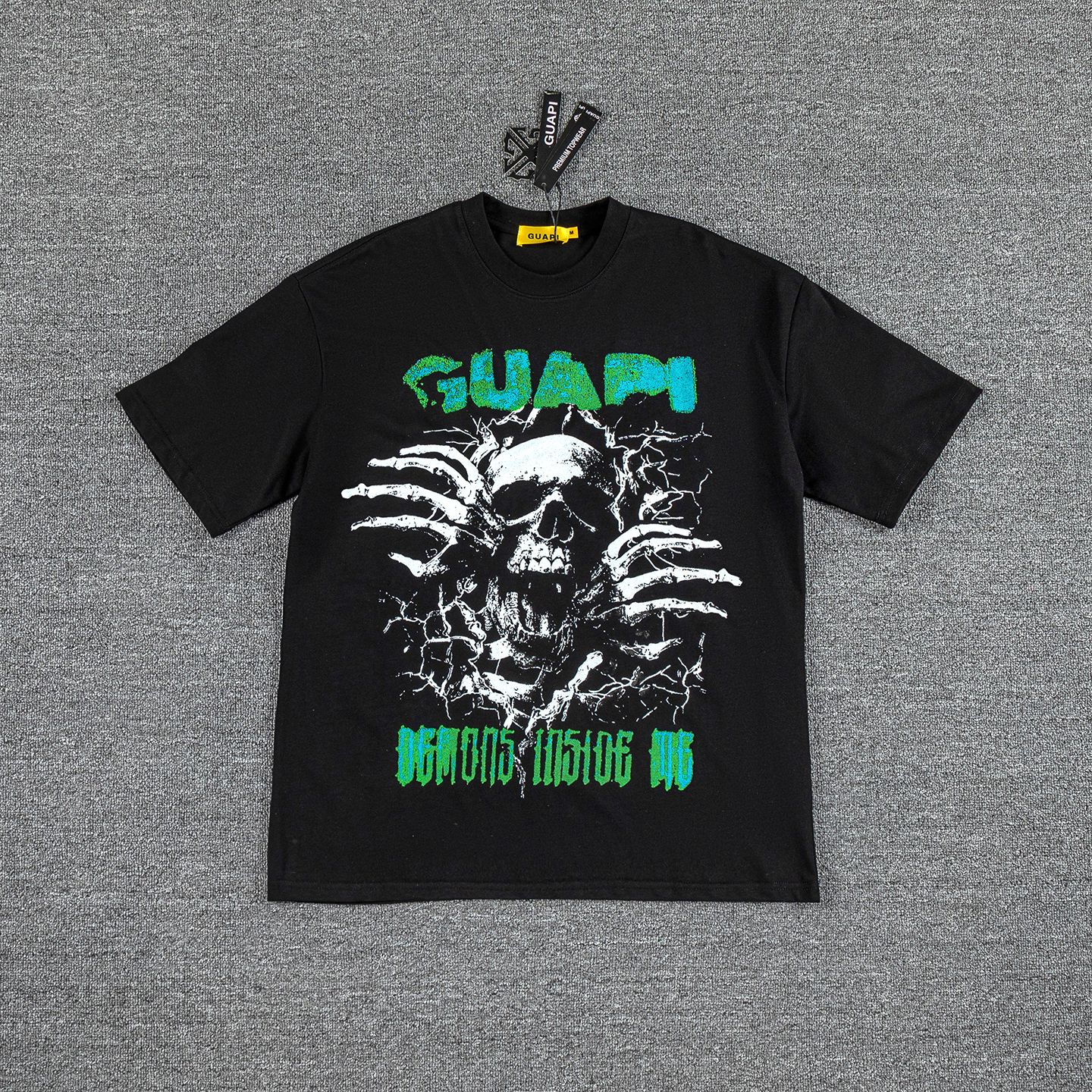 GUAPI Skull Ribcage Graphic T-Shirt — front