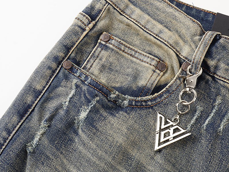 VALABASAS Washed Distressed Blue Jeans with Rear Patch — detail