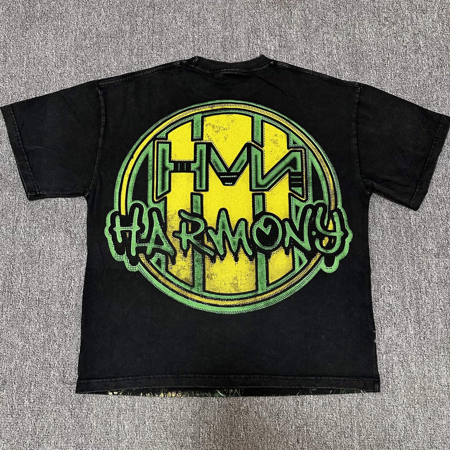 HARMONY HML Circle Logo Graphic T-Shirt — hero