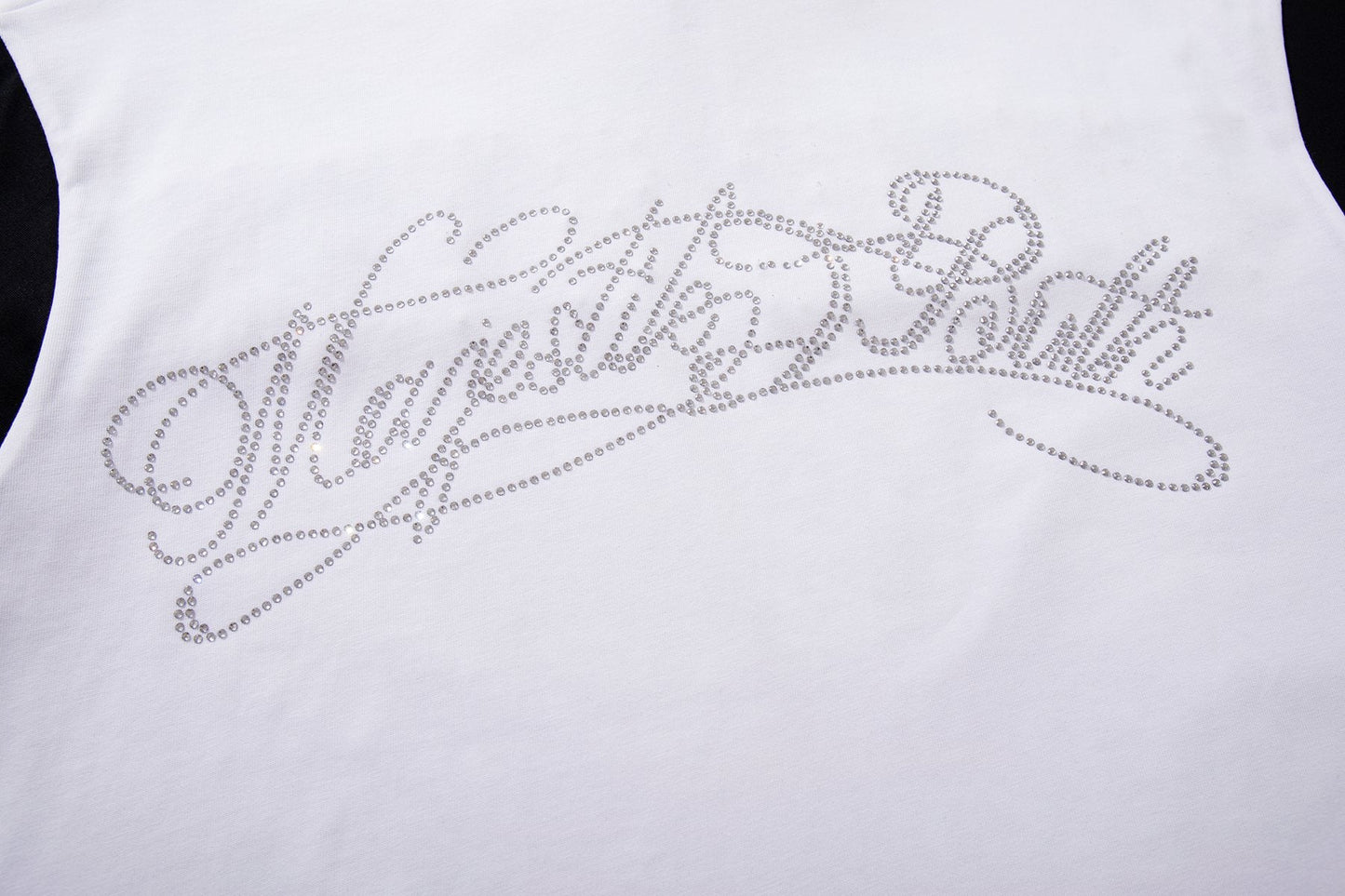 MAJESTIK Car Graphic Zip-Front Short-Sleeve T-Shirt — detail