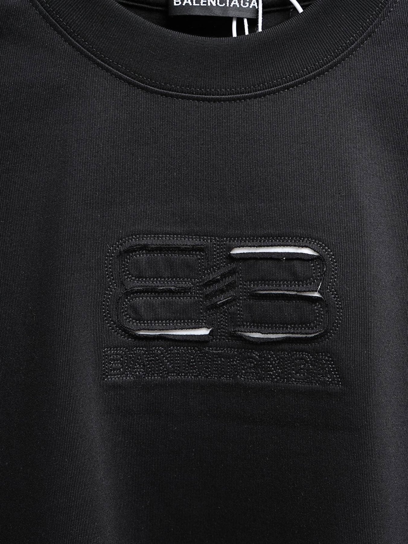 Balenciaga BB Back Graphic T-Shirt — detail