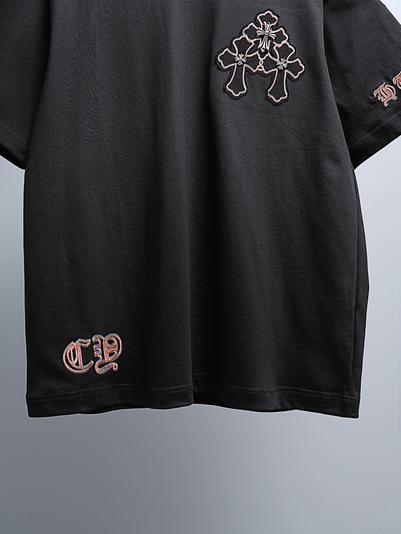 Chrome Hearts Clustered Cross Graphic T-Shirt — detail