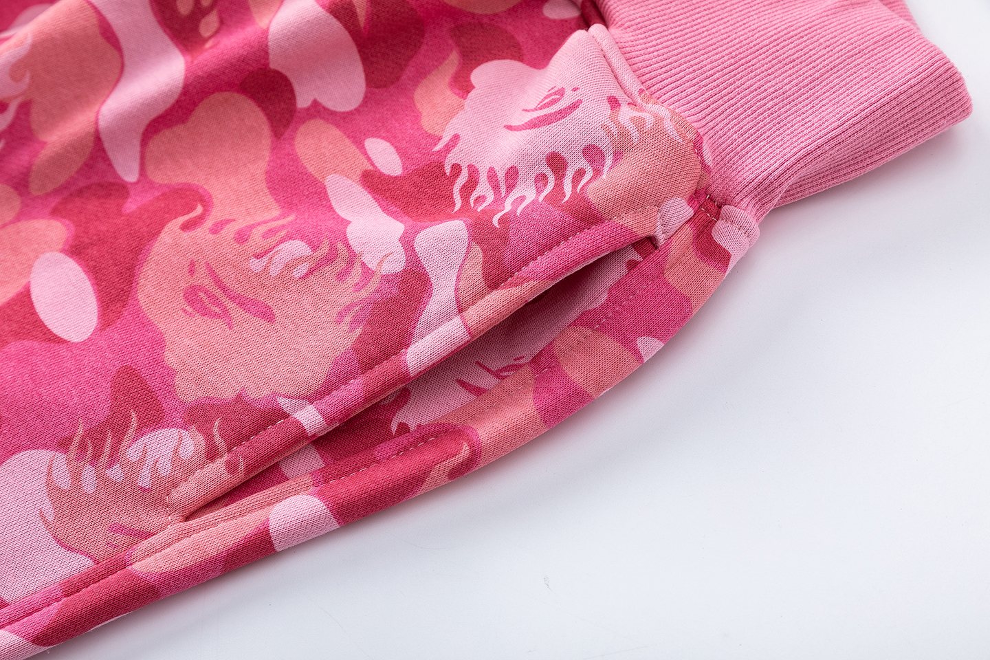 BAPE Camouflage Ape-Head Graphic Shorts — detail