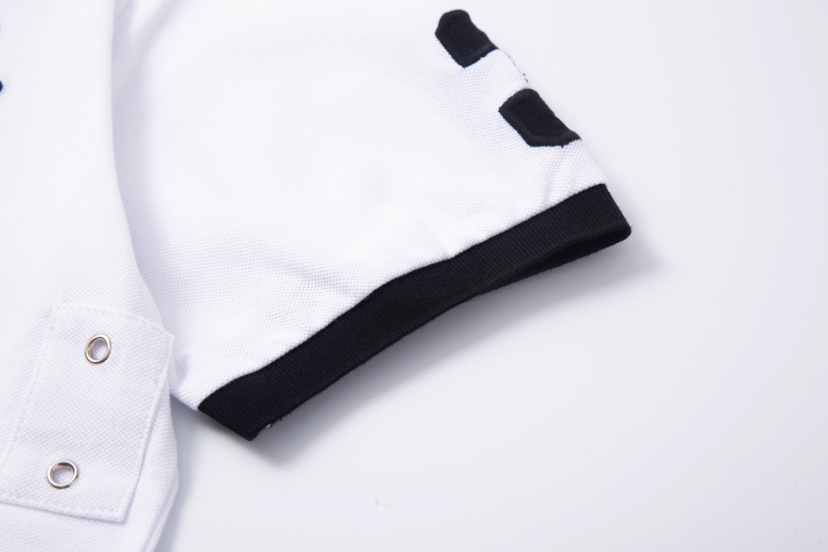 Test2-Ralph Lauren Los Angeles Contrast-Trim Polo Shirt — detail